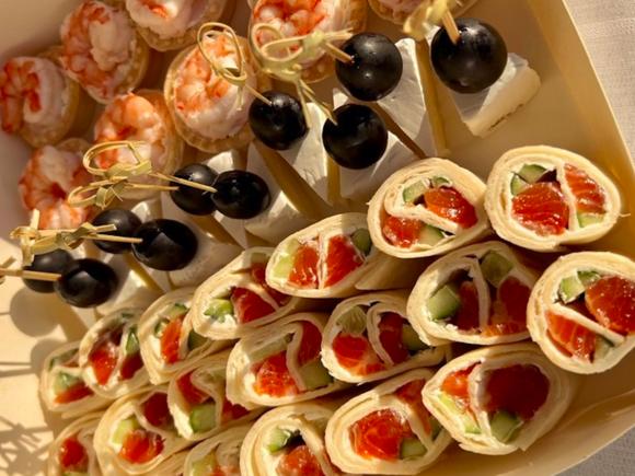 Сет "Комплимент" на 12-15 персон в Омске