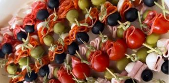 Ассорти тарталеток и канапе на 8-10 персон