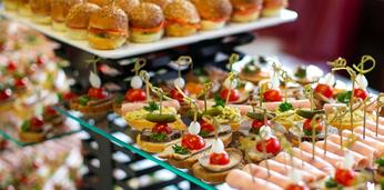 Сытный фуршет на 80-110 персон